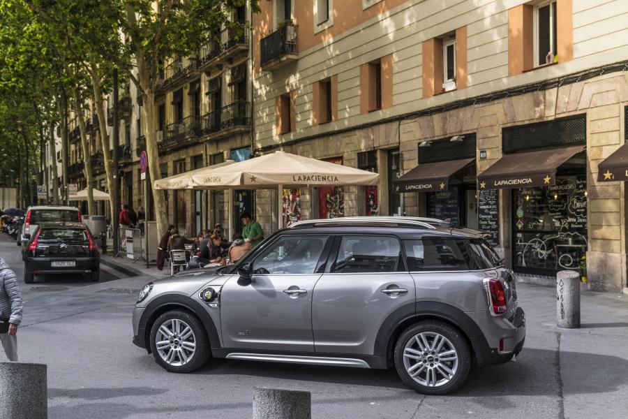  Mini Cooper S E Countryman ALL4 (F60) 2017 года  (WW) (фото 55 из 173)